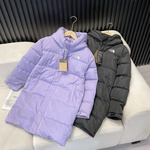 The North Face Kids' Long Puffer Coat - Warm, Stylish, and Weather-Ready 4 The North Face Kids' Long Puffer Coat - Warm, Stylish, and Weather-Ready