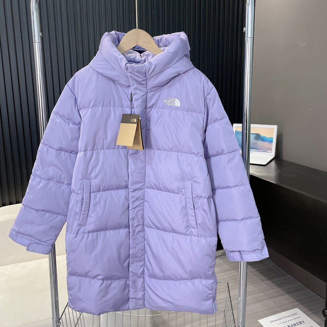 The North Face Kids' Long Puffer Jacket - Cozy & Water-Resistant