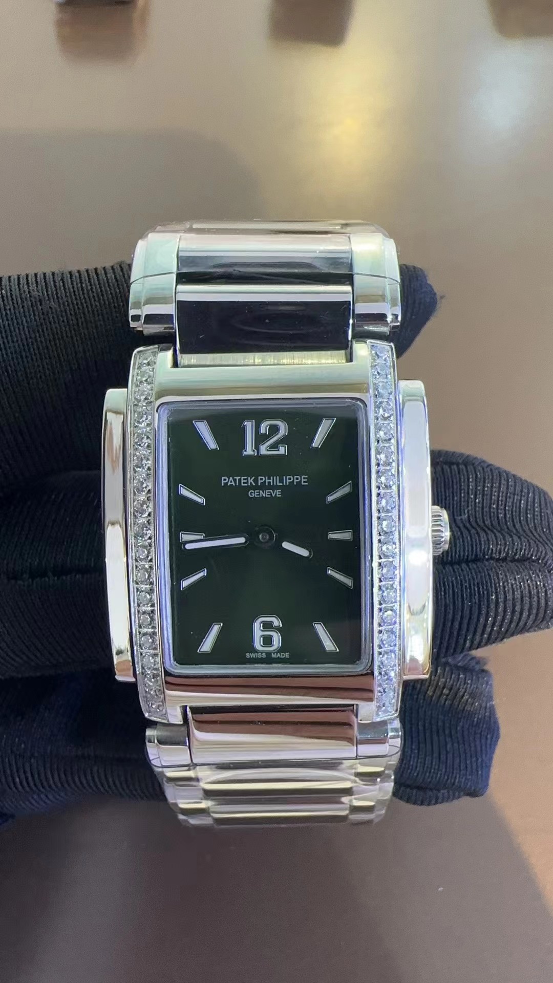 Patek Philippe Twenty-4 Diamond Ladies Watch - Swiss Quartz Movement