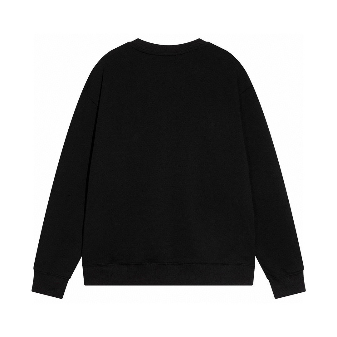 MPI#G1002 p💰225
400克纯棉毛圈面料
《GUCCI 古驰》 经典圆领卫衣
1:1对版定制面料400克大毛圈高克重百分百纯棉  双针车线跨缝工艺 配套同缸1x1紧密高克重螺纹 螺纹有宽度 男女同款 官网细节一致 三标齐全 防潮纸 区别市场通货 随意对比 
最大能穿到190斤
尺码：XS-XL