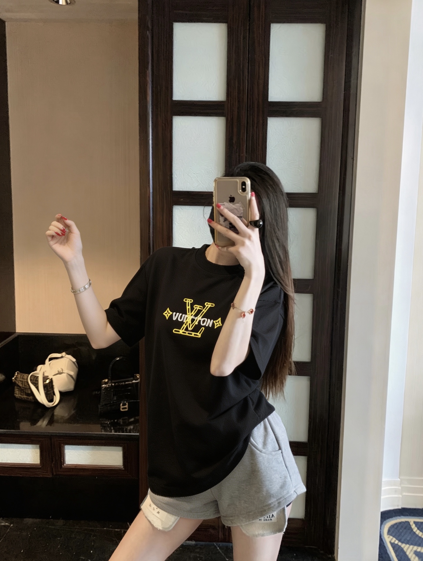 LouisVuitton/路易威登 前后发泡印花工艺