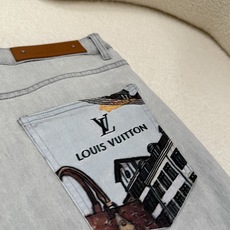 🔥LV 路易威登🔥春夏修身直筒牛仔裤!重工酵磨水洗工艺,莱赛尔锁色牛仔面料,带弹力上身非常舒适,穿出去非 🔥LV 路易威登🔥春夏修身直筒牛仔裤!重工酵磨水洗工艺,莱赛尔锁色牛仔面料,带弹力上身非常舒适,穿出去非