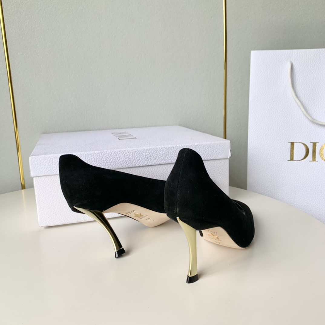 Dior迪奥CD家2023年新款电镀高跟单鞋独特的电镀酒杯跟设计复古文艺风正码:35-39️订做34.4