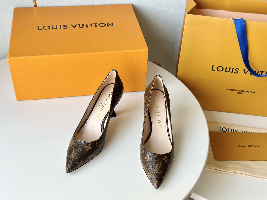 LouisVuttio*SS驴家23新款BLOSSOM系列花朵电镀跟尖头高跟鞋原版套楦顶级品质鞋面进口定