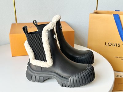 Louis Vuitton Short Boots Splicing Chamois Wool