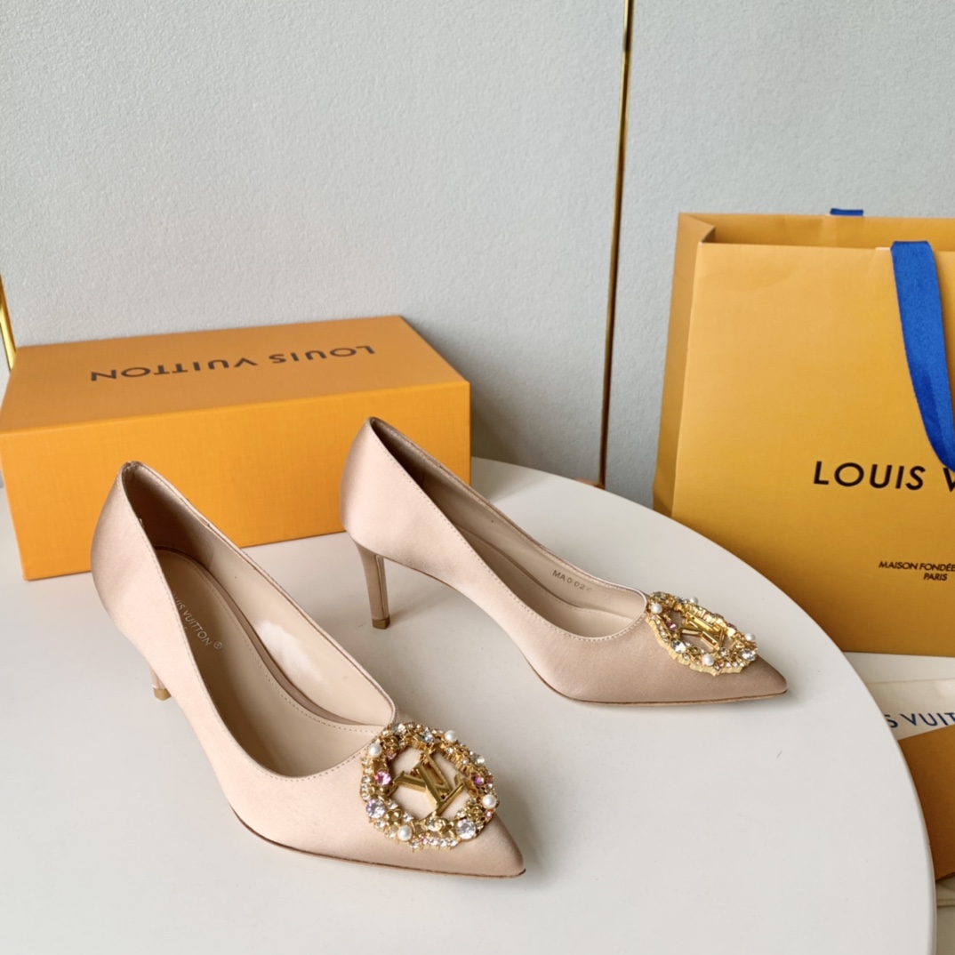 LOUIS VUITTON Escarpins Élégance Minimaliste - Version Premium