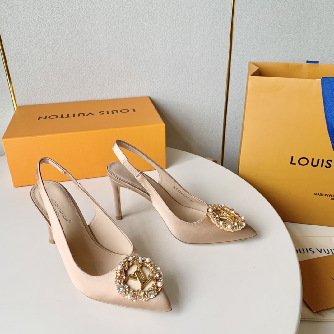 LOUIS VUITTON Escarpins Élégance Minimaliste - Version Premium