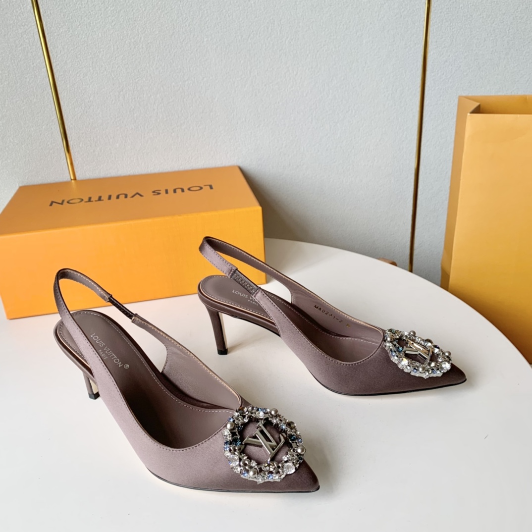 LOUIS VUITTON Escarpins Élégance Minimaliste - Version Premium