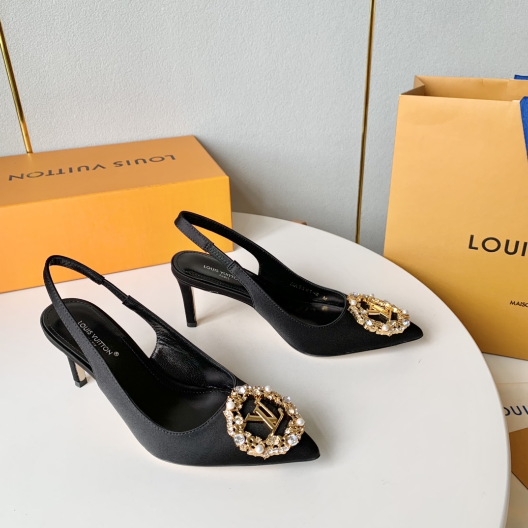 LOUIS VUITTON Escarpins Élégance Minimaliste - Version Premium