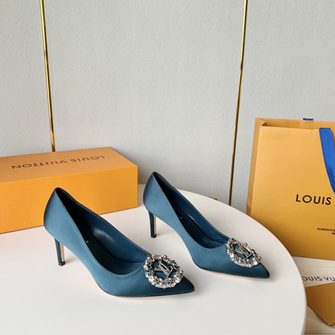 LOUIS VUITTON Escarpins Élégance Minimaliste - Version Premium