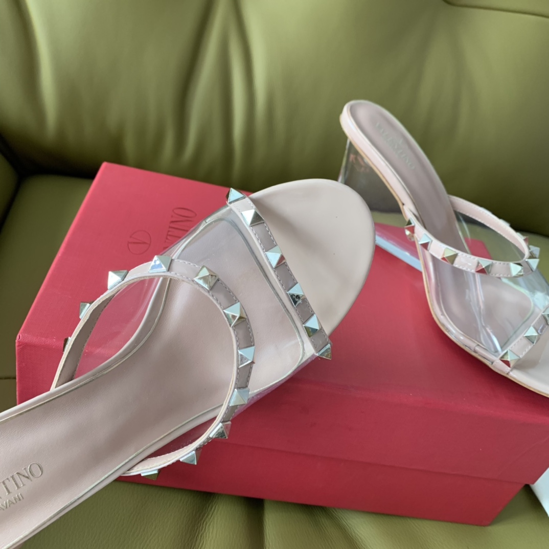 valentinoss24newarrival华伦V家2024春夏水晶跟拖鞋太仙女️了吧全树脂透明鞋跟搭