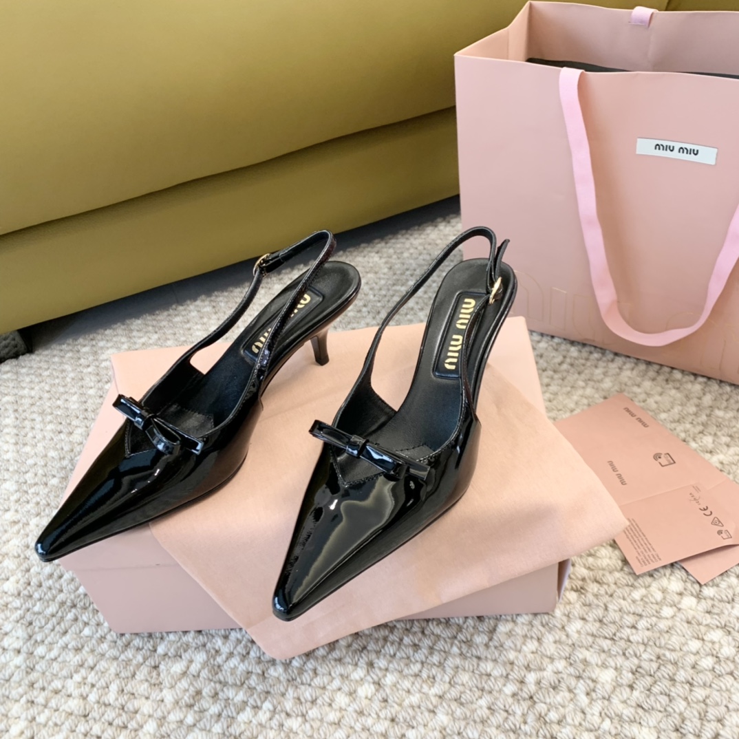 miumiu缪24年新款小方头蝴蝶结高跟凉鞋真皮底跟高:10cm6cm正码:35-39️订做40.41