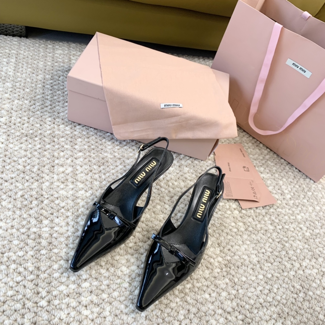 miumiu缪24年新款小方头蝴蝶结高跟凉鞋真皮底跟高:10cm6cm正码:35-39️订做40.41