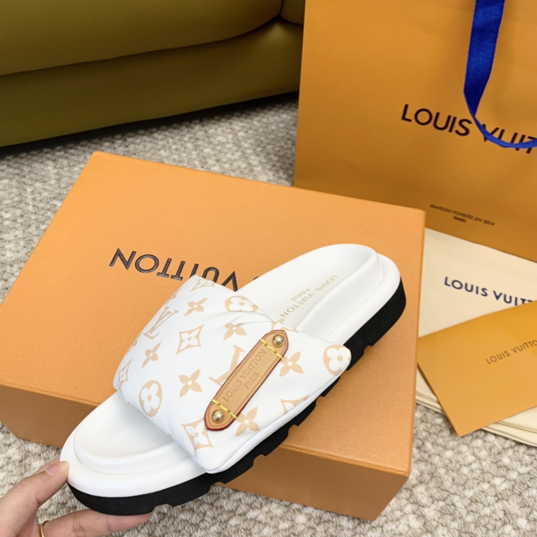 louisvuittonss24newarrivalLV驴家2024春夏羽绒魔术贴凉拖鞋新品！内里填充9