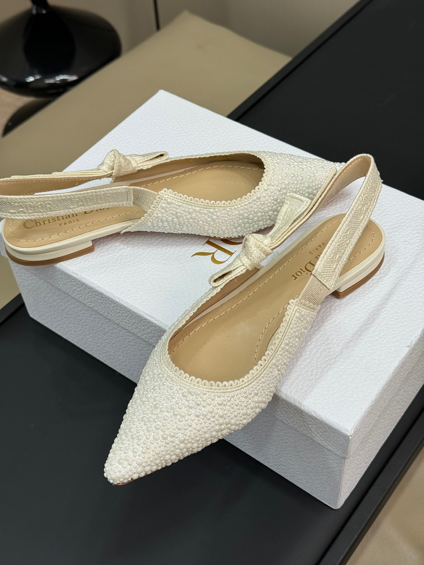 Diorss24newarrivalcd经典款24珍珠爆米花蝴蝶结高跟鞋温婉优雅引人注目爱了缎面烫珍珠内