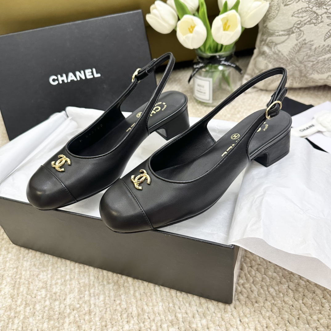 代购版chanel24anewarrival小香家24手工坊slingback小方跟搭配小方头点缀烤漆双