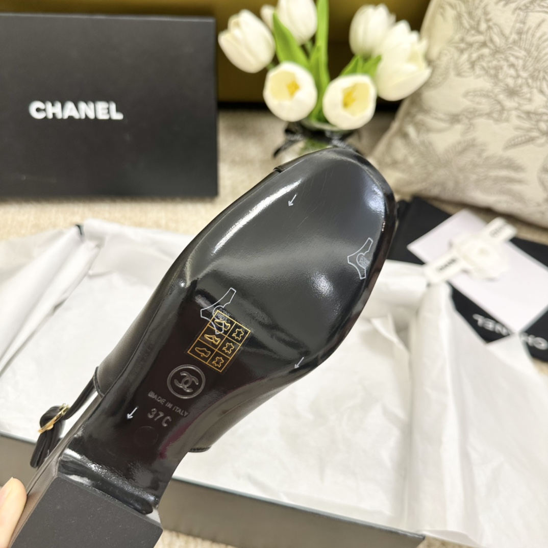 代购版chanel24anewarrival小香家24手工坊slingback小方跟搭配小方头点缀烤漆双