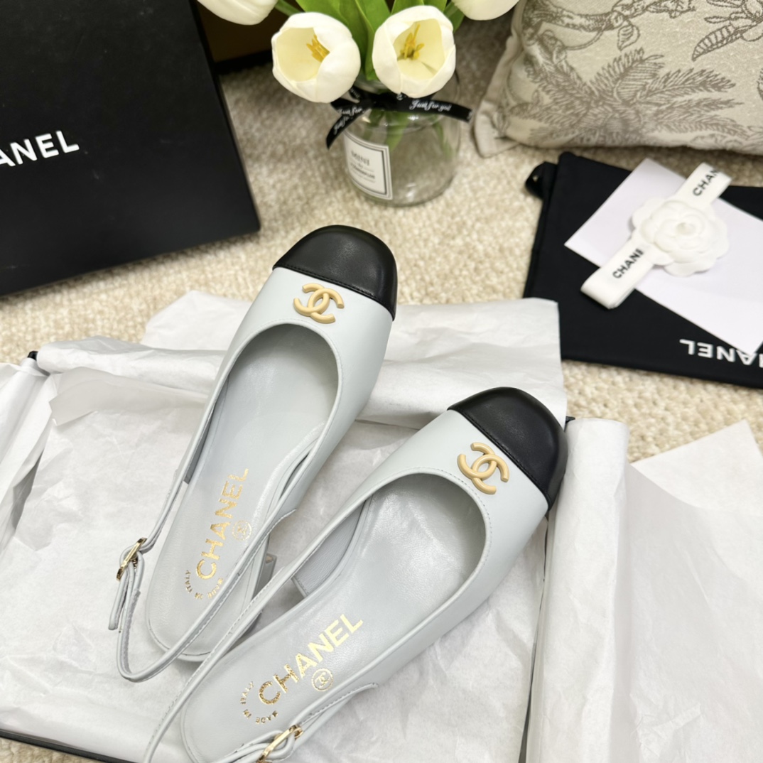 代购版chanel24anewarrival小香家24手工坊slingback小方跟搭配小方头点缀烤漆双