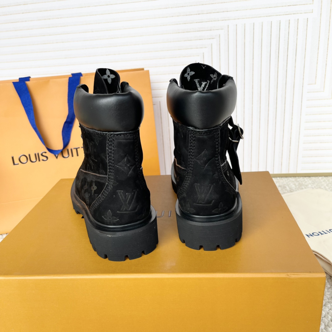 LV x Timberland 2024 Joint Series: Big Yellow Boots for Men and Women, Sizes 35-46 - 图片 3