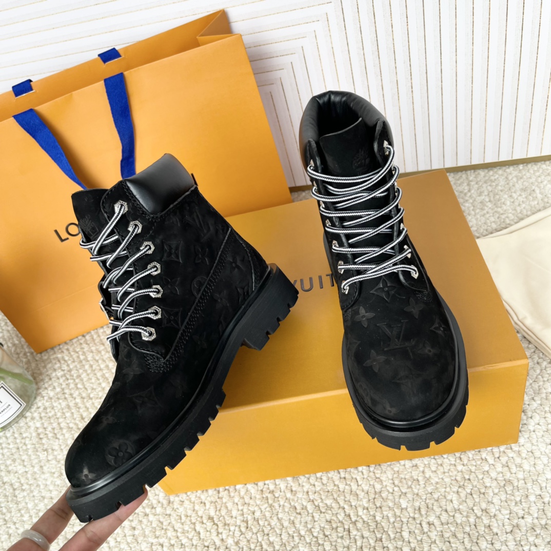 LV x Timberland 2024 Joint Series: Big Yellow Boots for Men and Women, Sizes 35-46 - 图片 5