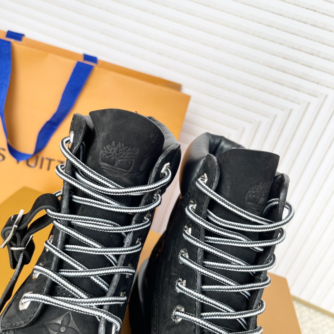 LV x Timberland 2024 Joint Series: Big Yellow Boots for Men and Women, Sizes 35-46 - 图片 7