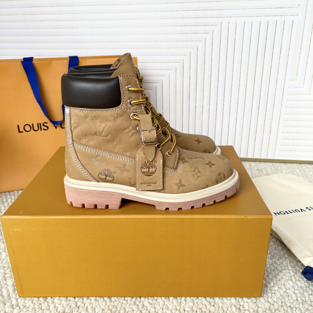 LV x Timberland 2024 Joint Series: Big Yellow Boots for Men and Women, Sizes 35-46. - 图片 4