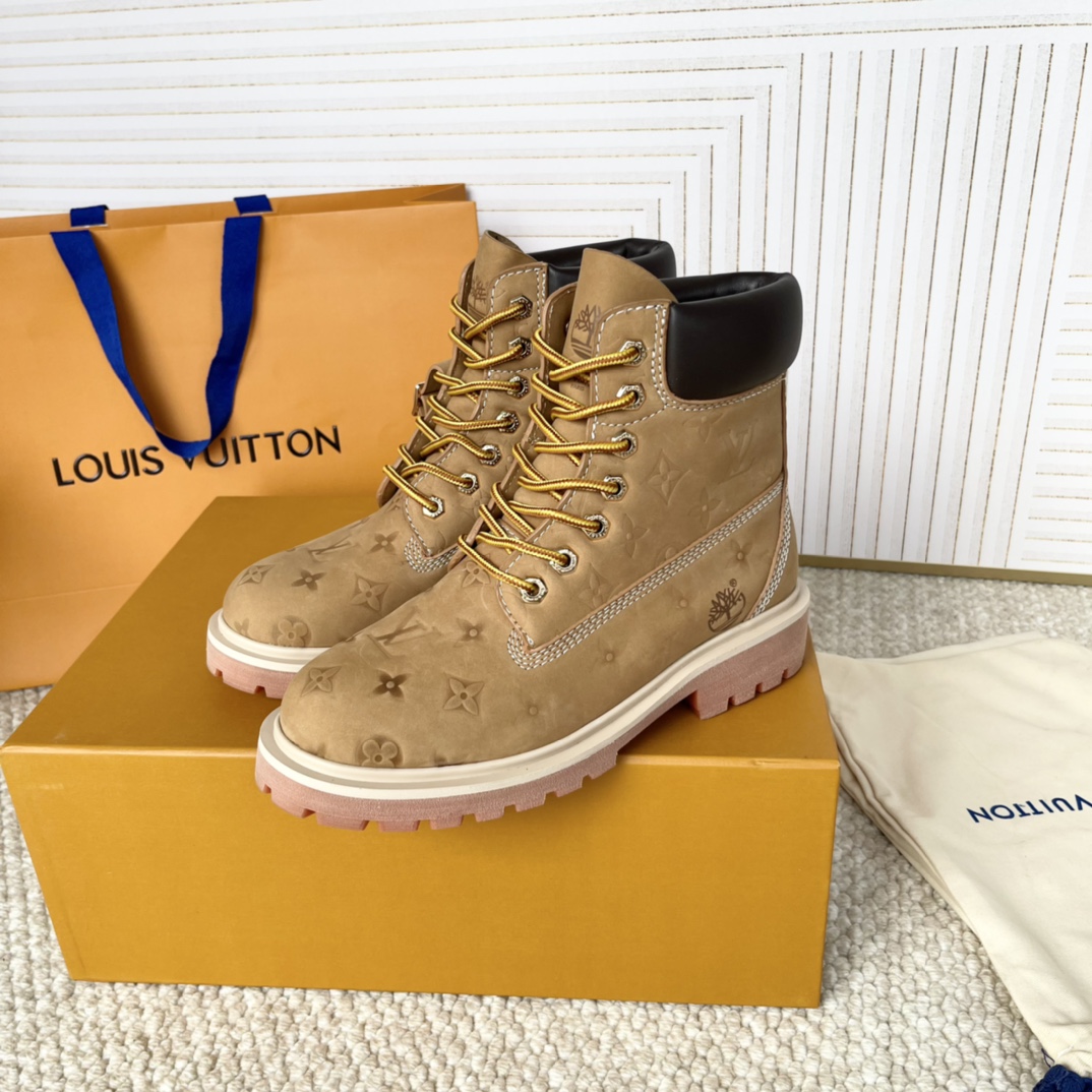 LV x Timberland 2024 Joint Series: Big Yellow Boots for Men and Women, Sizes 35-46. - 图片 2