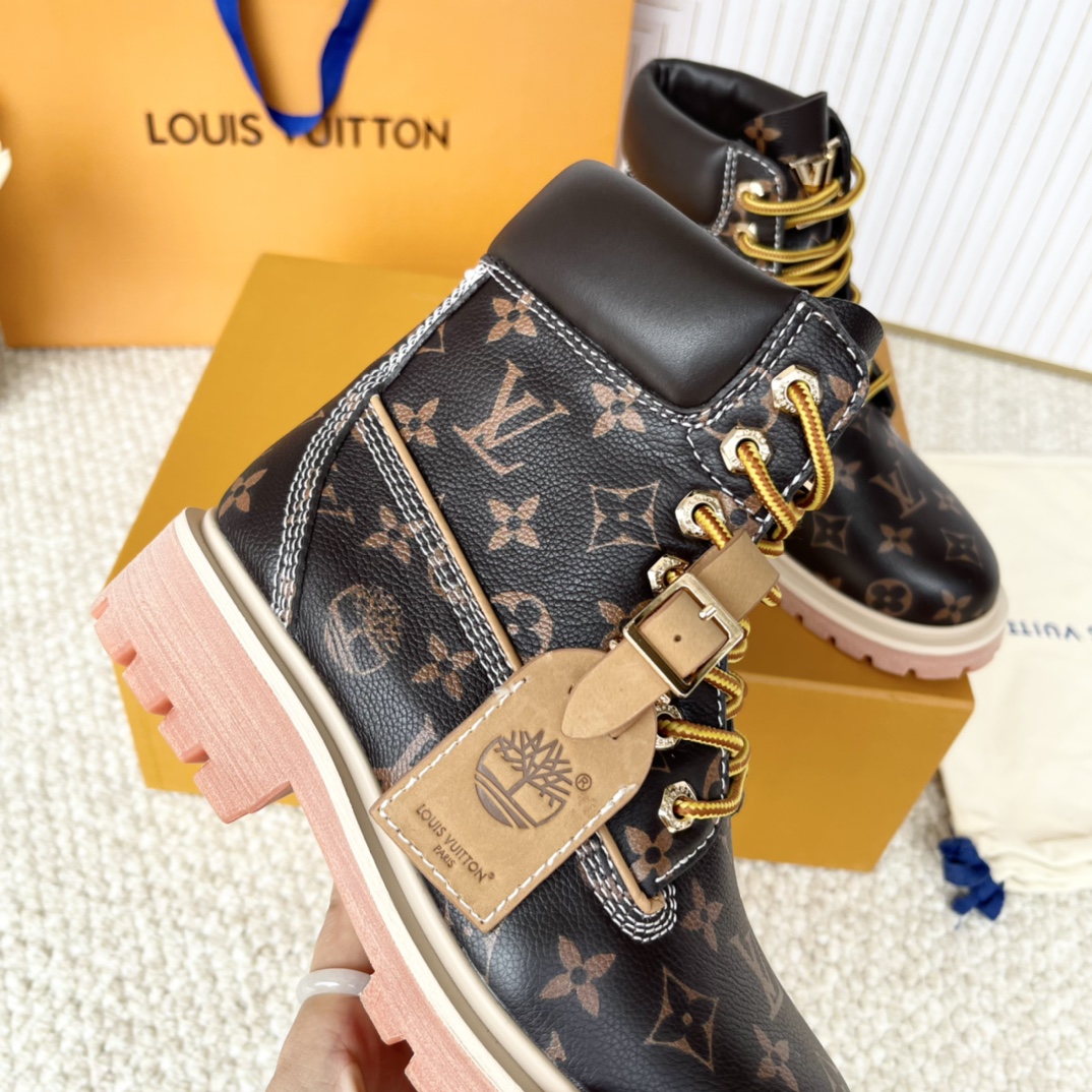 LV x Timberland 2024 Joint Series: Big Yellow Boots for Men and Women, Sizes 35-41 and 39-46 - 图片 4