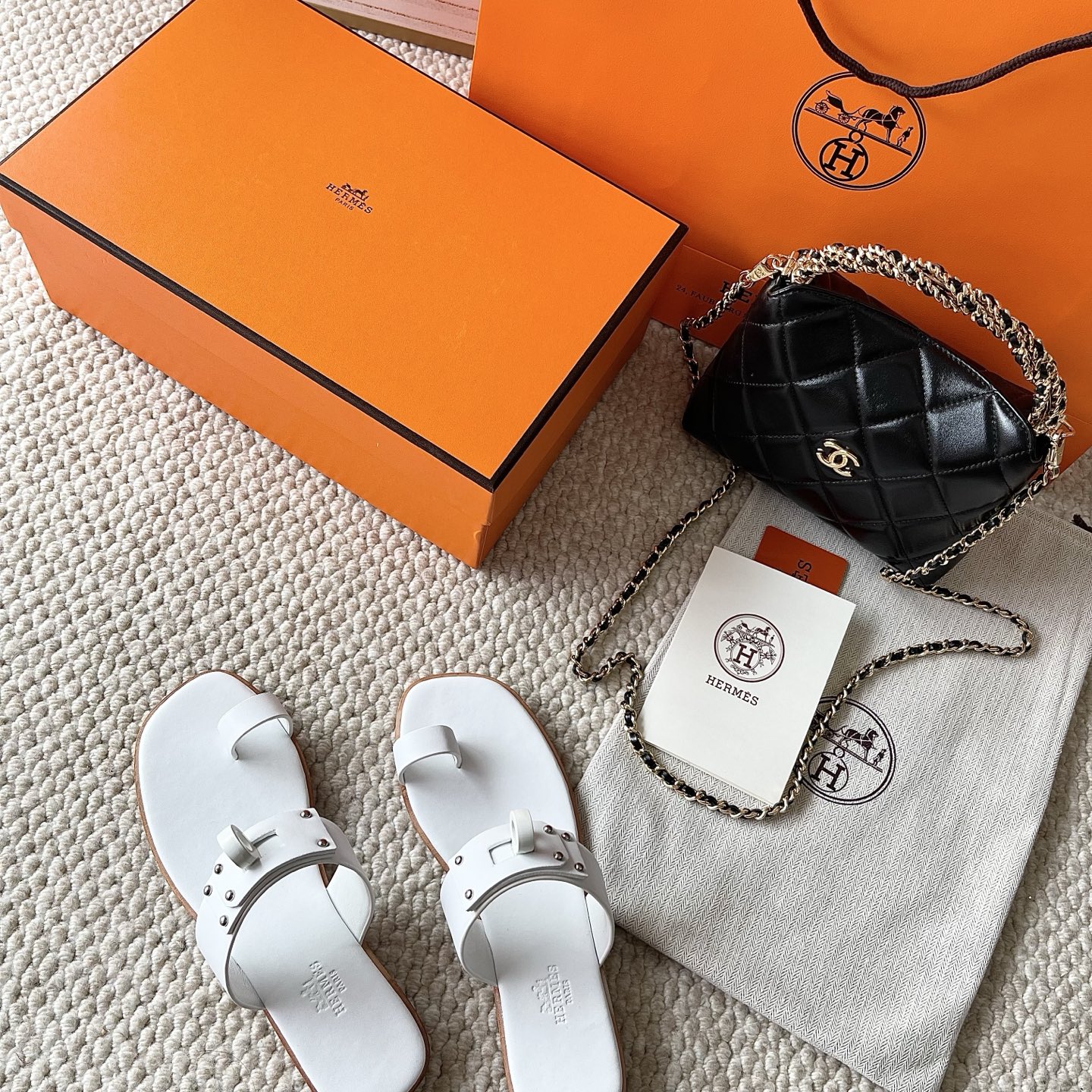 NO:261009,Hermes 25-year new model H home Kelly toe slippers clip-on sandals Cowhide/general leather sole Correct size: 35-39 Custom made 41.42, slippers, hermes, hermes, slippers, cowhide19860909Hermes 爱马仕25年新款 H家Kelly套趾凉拖鞋 夹趾凉拖鞋 牛皮面/真皮底 正码:35-39订做41.42,拖鞋,hermes,hermes,slippers,cowhide,Women's Shoes