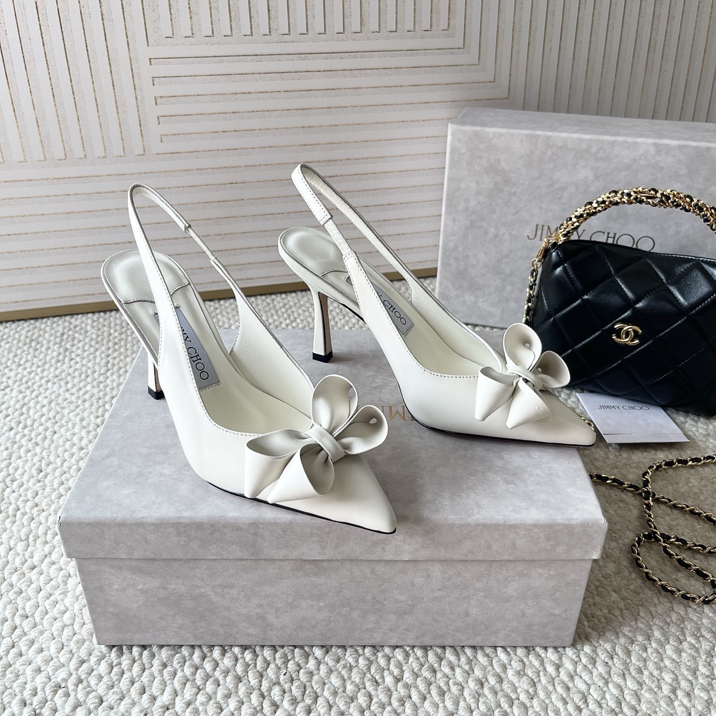 NO:259850,9cm Jimmy choo Zhou Yangjie's new 25 years, Jc three-dimensional bow high heel sandals Upper: cowhide Outsole: genuine leather sole Heel height: 7cm 9cm Correct size: 35-39 Custom made 34.40.41, high heels, jimmy choo, sandals, high heels, cowhide198609099cm Jimmy choo周仰杰25年新品,Jc立体蝴蝶结高跟凉鞋 鞋面:牛皮 大底:真皮底 跟高:7cm 9cm 正码:35-39订做34.40.41,高跟鞋,jimmy choo,sandals,high heels,cowhide,Women's Shoes