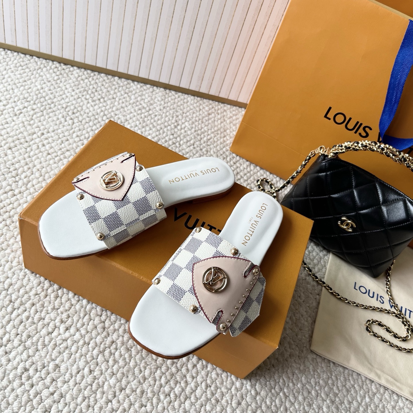 LOUIS VUITTON  манаграм-клеткавыя шлёпанцы модныя і камфортныя — топ-версія