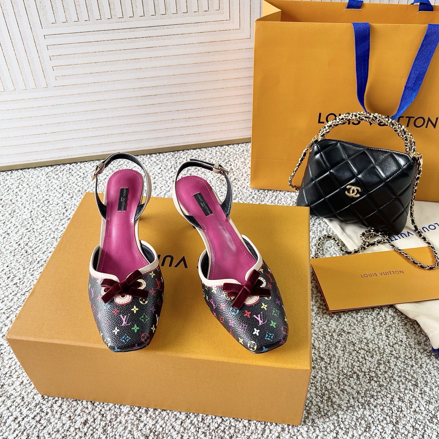 LOUIS VUITTON 샌들 심플하고 세련된 - 최상위 버전