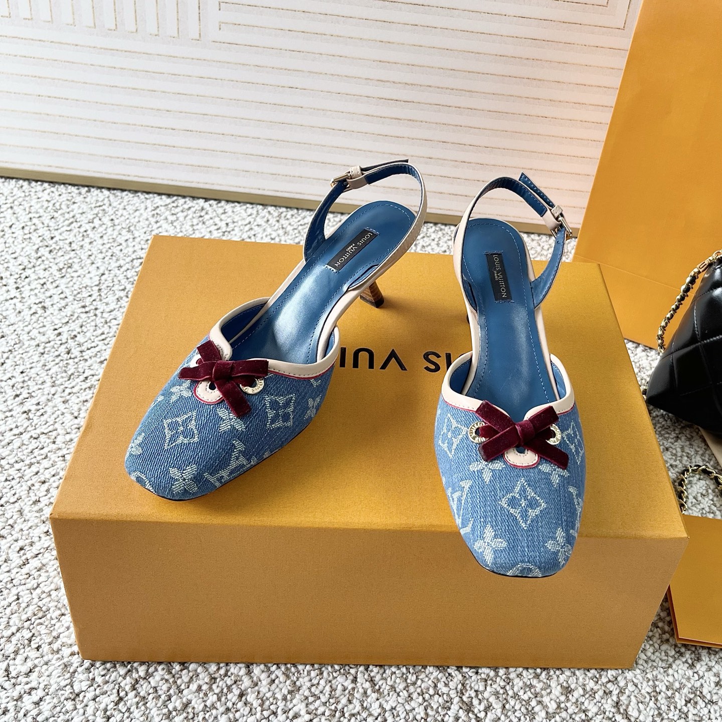 LOUIS VUITTON 샌들 심플하고 스타일리시한 - 최상위 버전