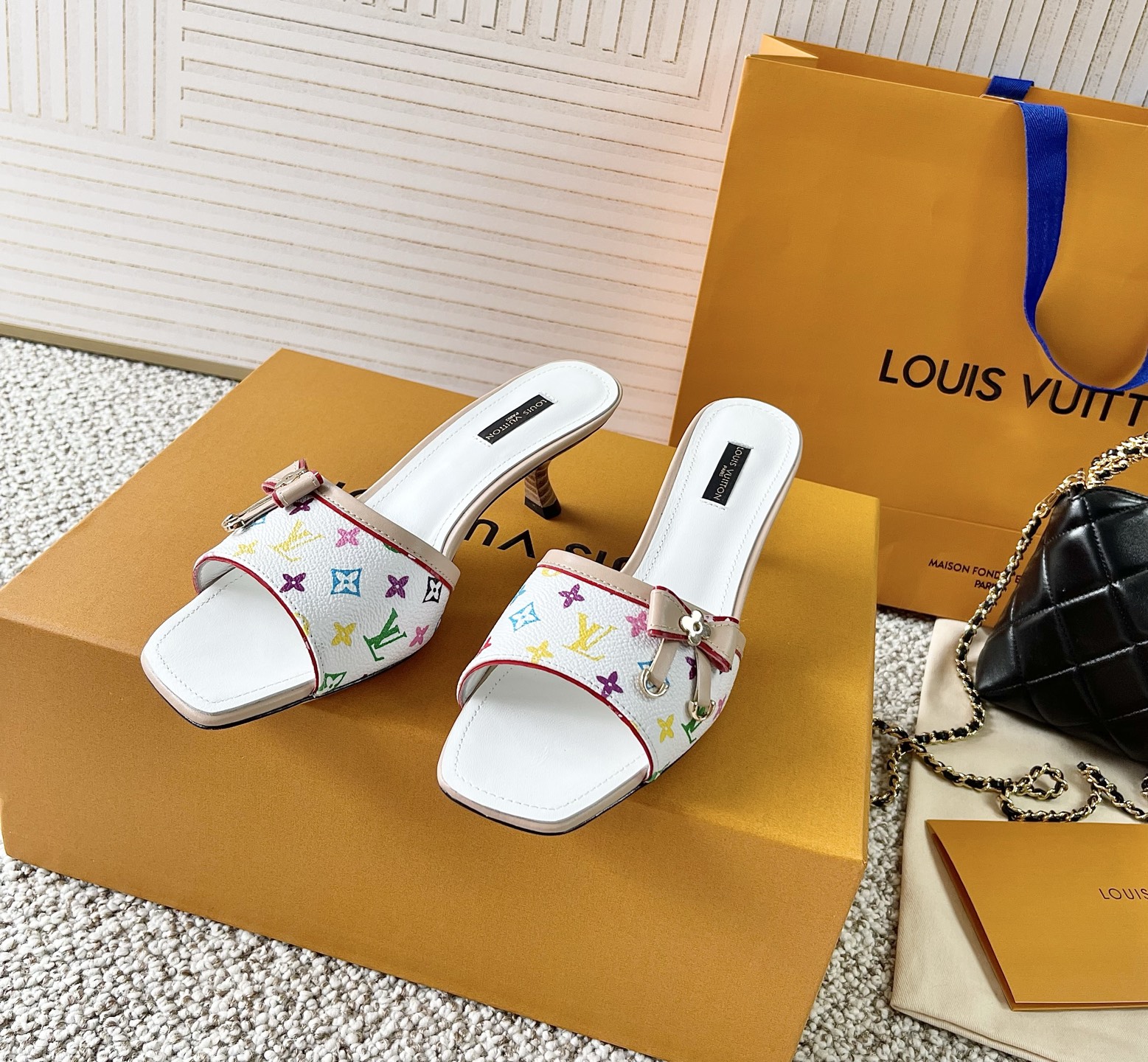 LOUIS VUITTON 샌들 심플하고 스타일리시한 - 최상위 버전