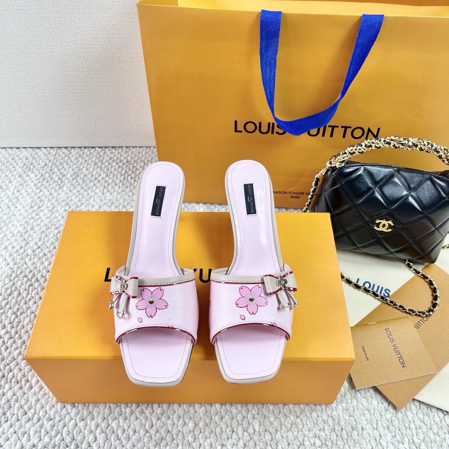 LOUIS VUITTON 샌들 심플하고 스타일리시한 - 최상위 버전