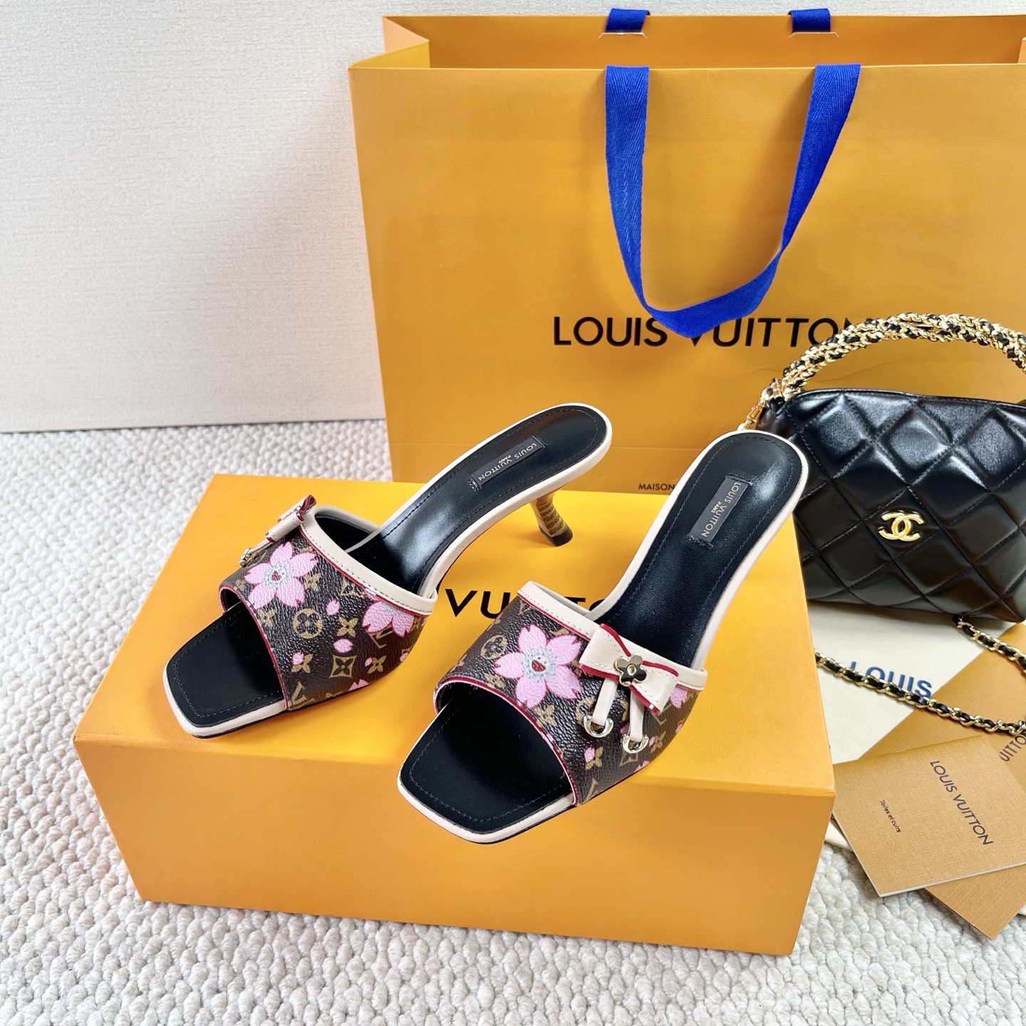 LOUIS VUITTON 샌들 심플하고 스타일리시한-최상위 버전