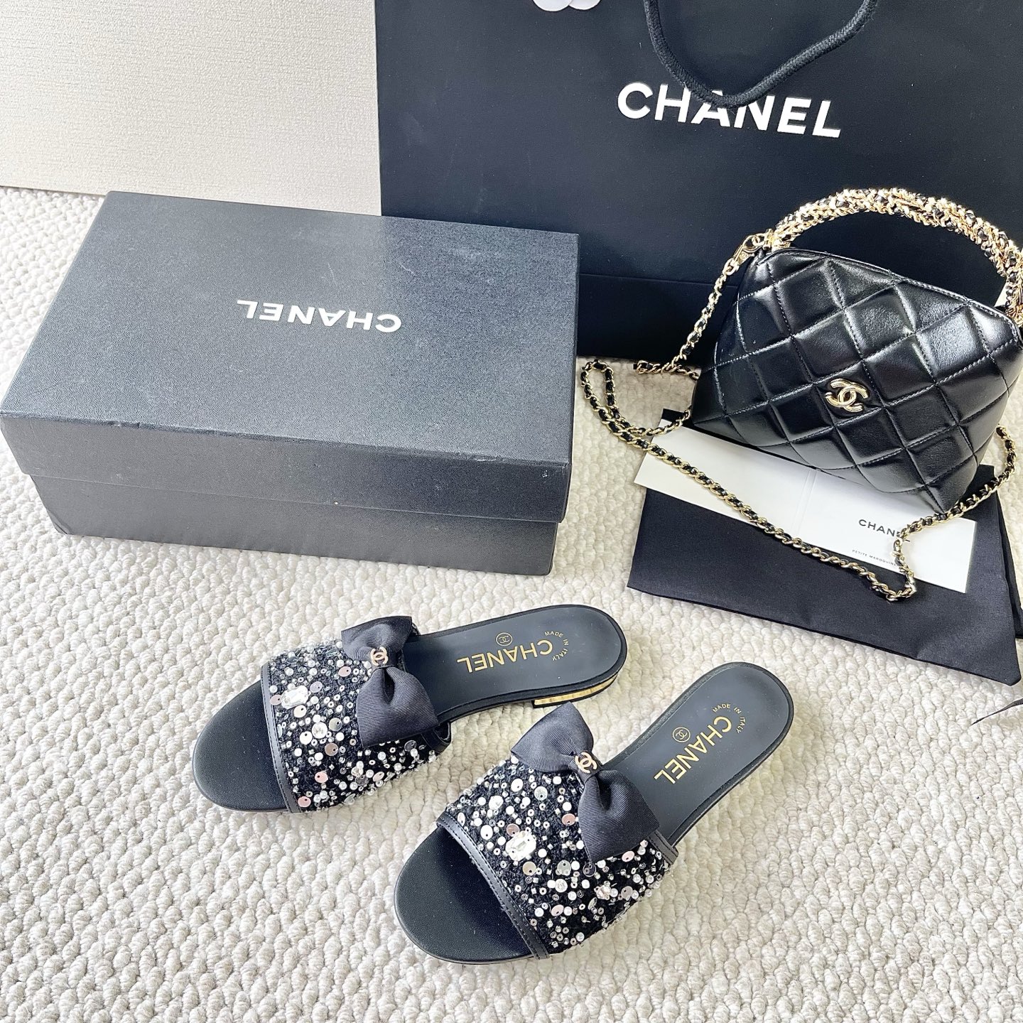 Nuevas sandalias planas con lazo de cristal Xiaoxiangjia de Chanel Chanel, talla normal: 35-39🉑Personalizado 40