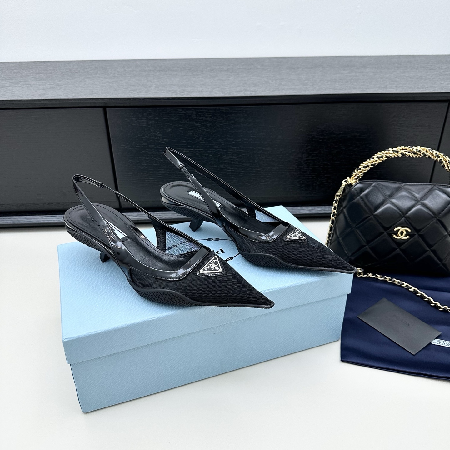 NO:465179,Prada Prada P family classic mesh kitten heel sandals. Correct size: 35-39 34.40 No return or replacement, sandals, prada, prada, sandals19860909Prada普拉达 P家经典款网纱小猫跟凉鞋 正码:35-39 34.40不退不换,凉鞋,prada,prada,sandals,Women's Shoes