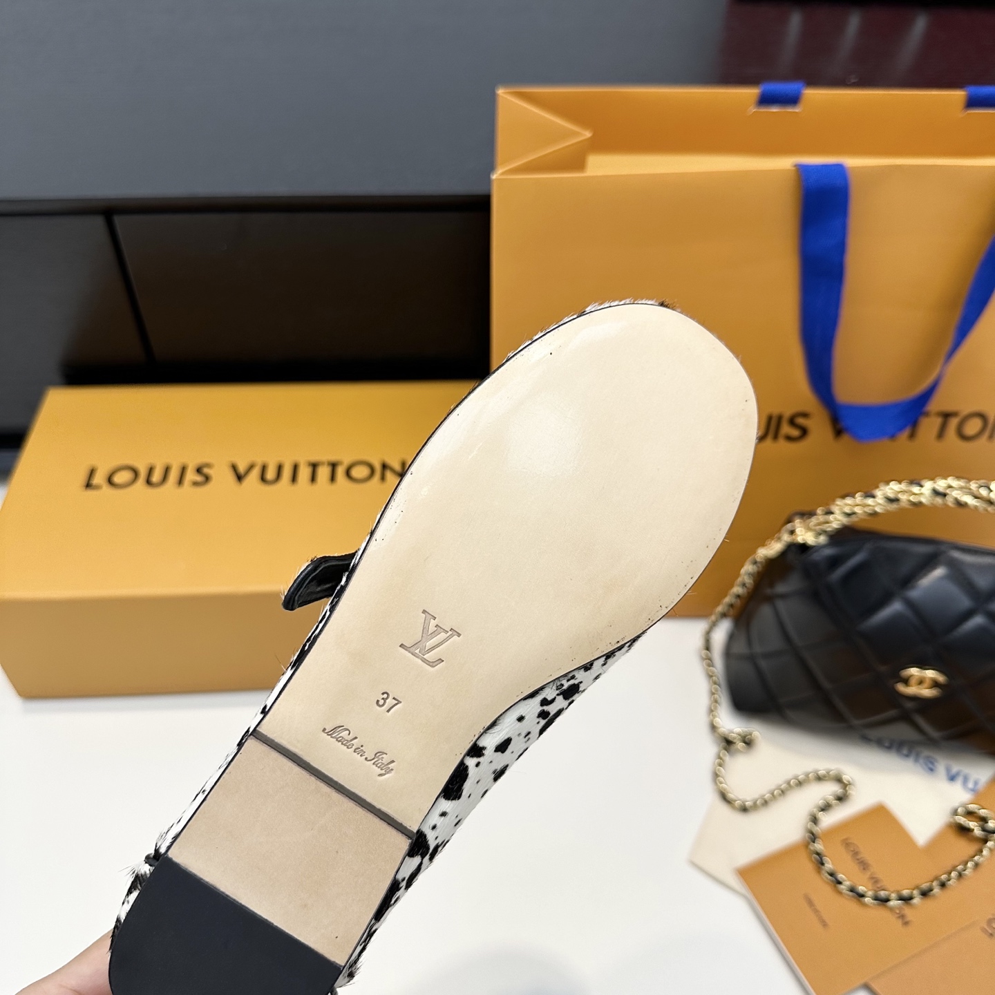 “Summer New T with Mammy Mary Jane Shoes Available in Sizes 34, 40, 41” - 图片 8