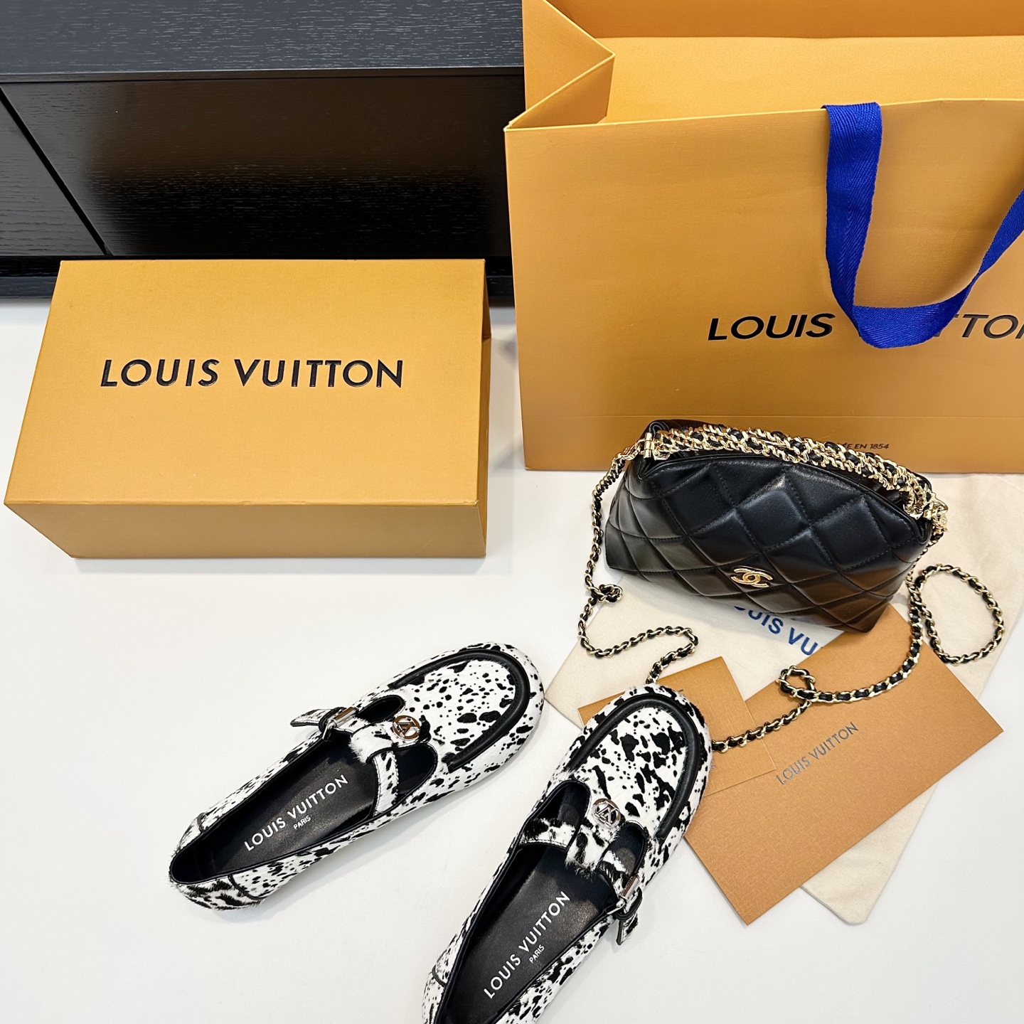 “Summer New T with Mammy Mary Jane Shoes Available in Sizes 34, 40, 41” - 图片 2