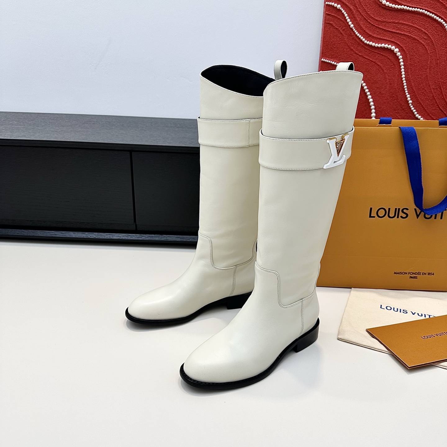 LOUIS VUITTON Bottes Style simple et élégant - Version premium