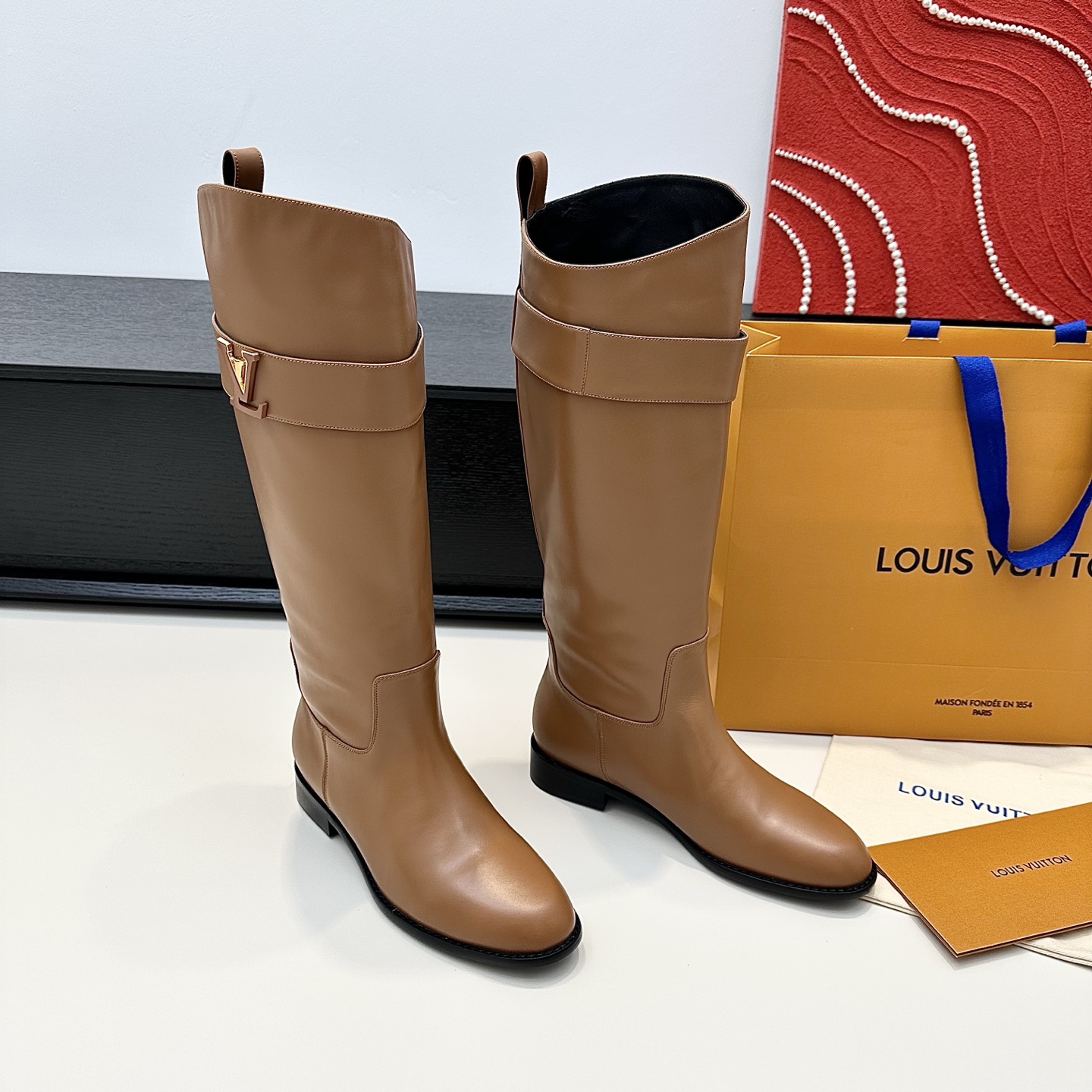 LOUIS VUITTON Bottes - Style simple et élégant - Version premium