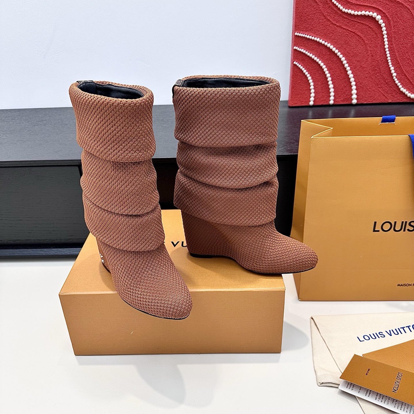 LOUIS VUITTON Boots Simple and Stylish - Premium Version