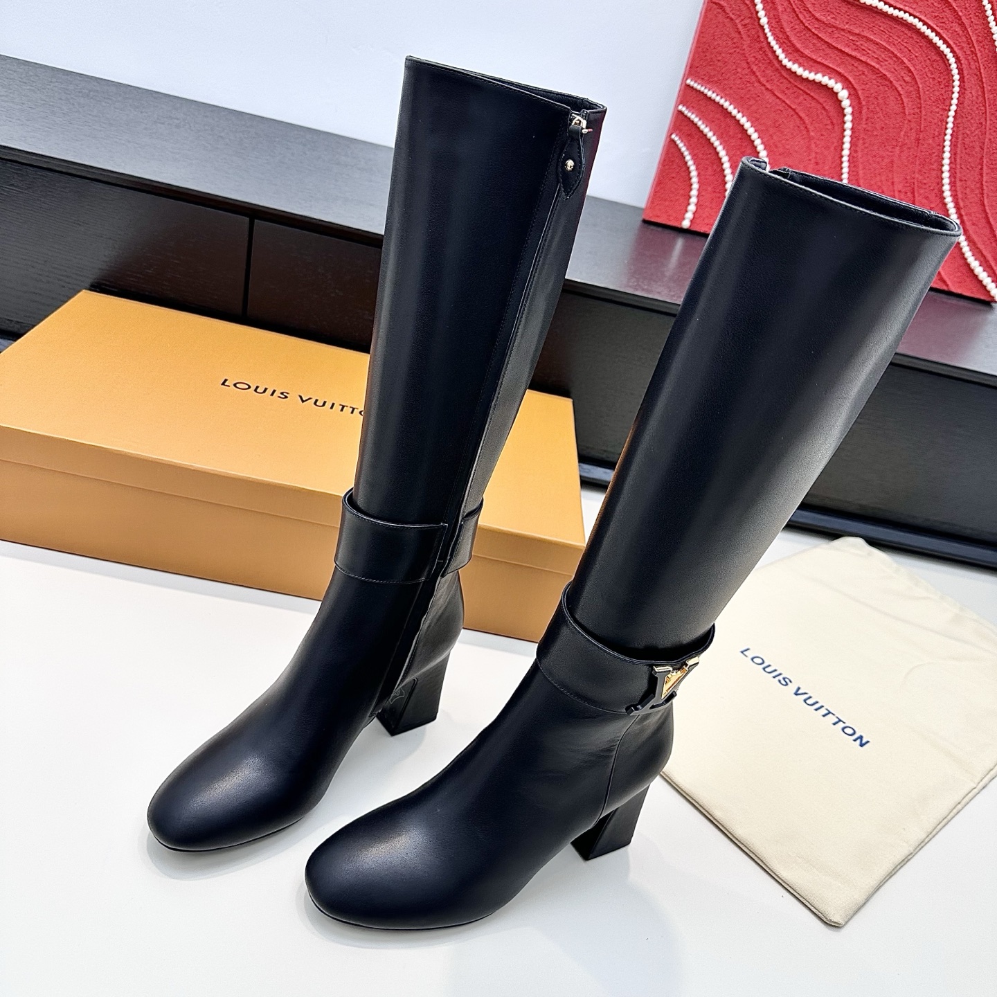 LOUIS VUITTON Boots Simple and Stylish - Premium Version