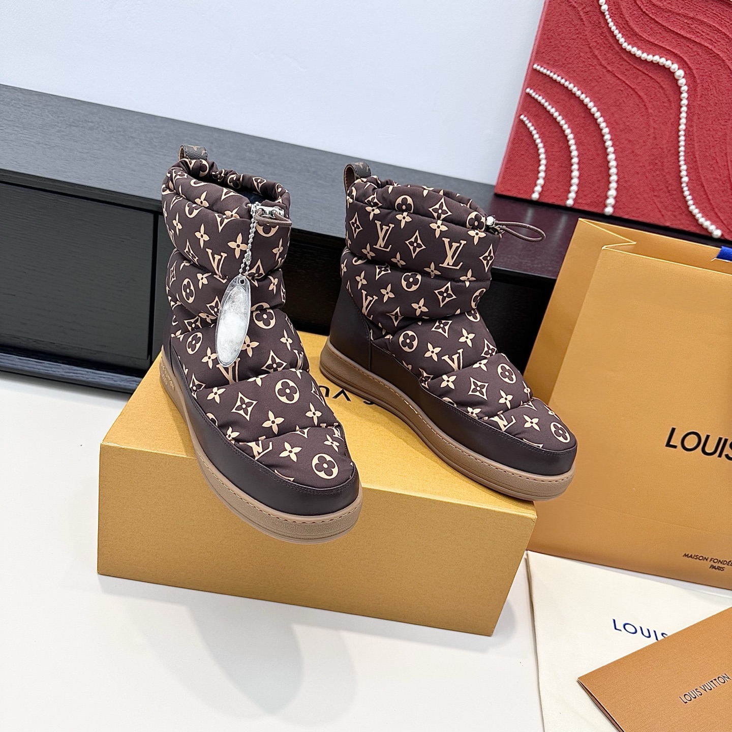 LOUIS VUITTON Boots Simple and Stylish - Premium Version