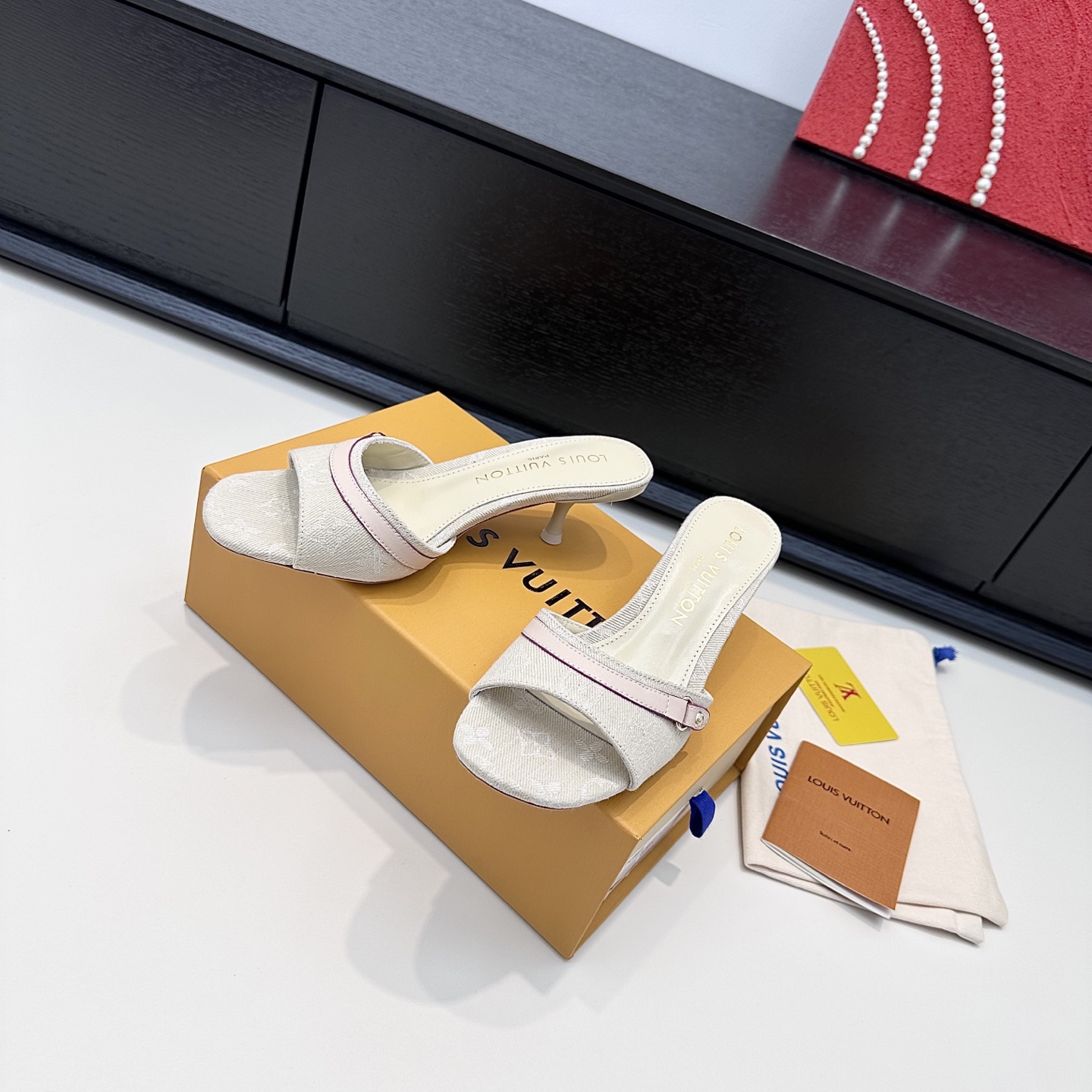 LOUIS VUITTON 牛仔提花高跟涼拖鞋 精緻舒適-頂級版本