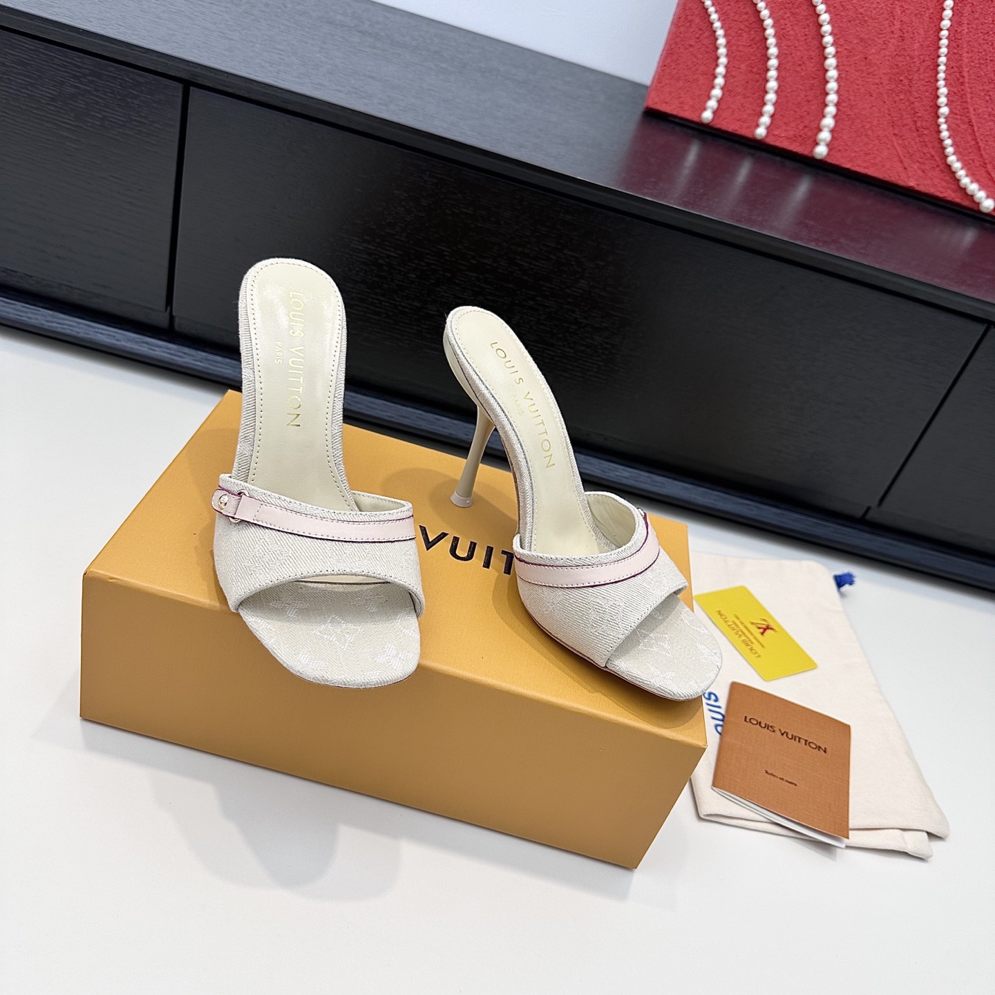 LOUIS VUITTON 牛仔提花高跟涼拖鞋 精緻舒適-頂級版本