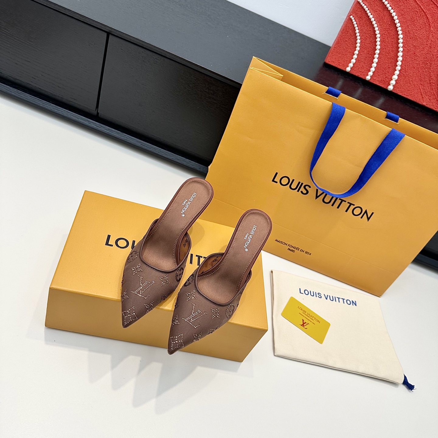 Louis Vuitton Sandals