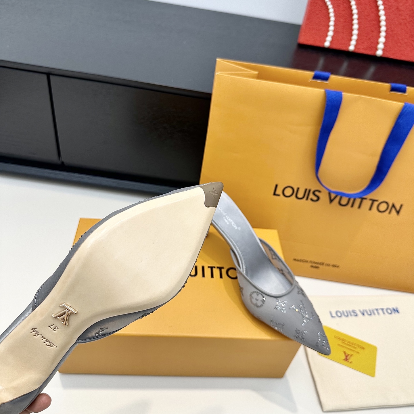 Louis Vuitton Sandals