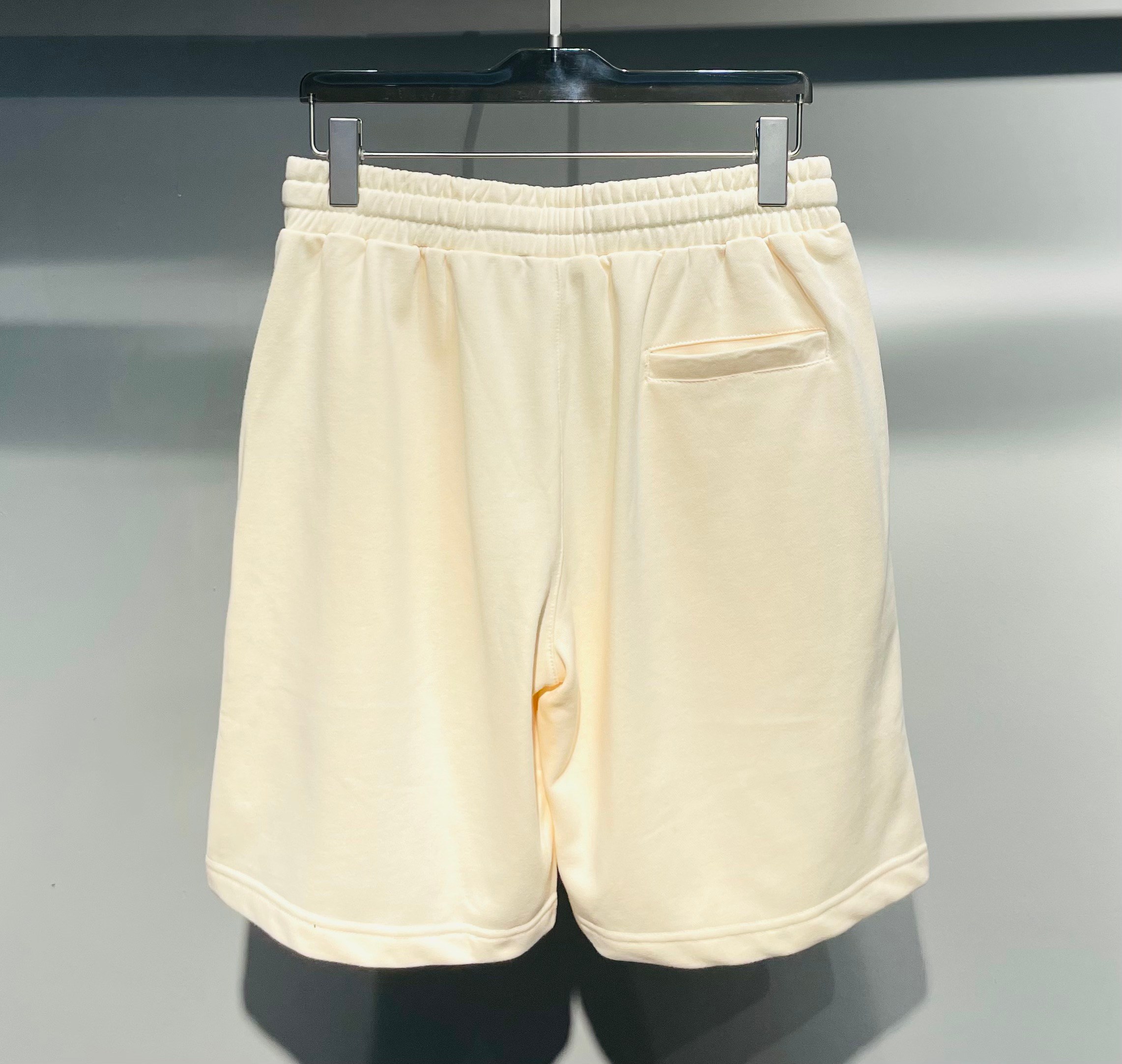 스톤아일랜드 남여공용 반바지 51376 Stone Island Shorts 이미지 2
